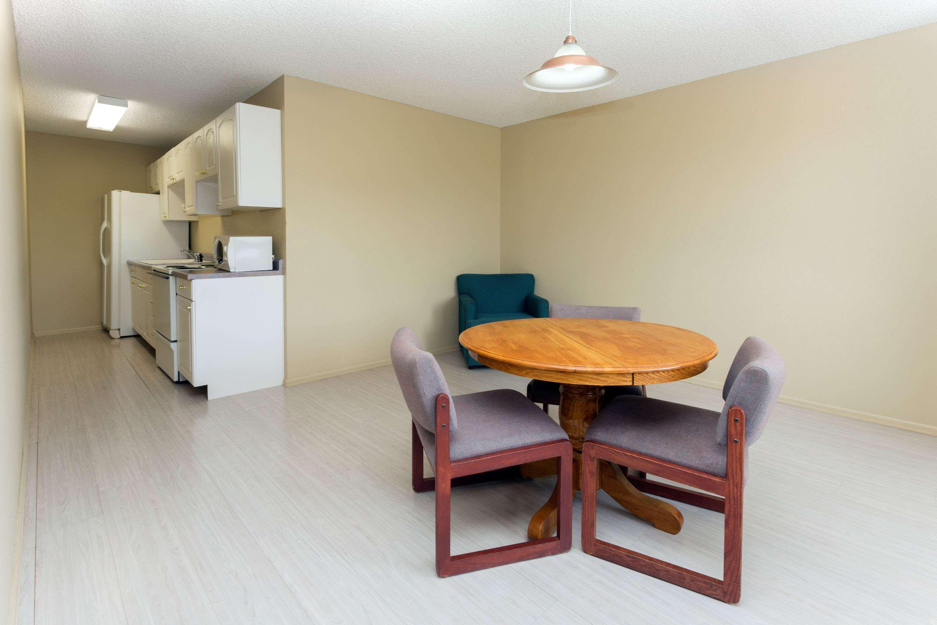 Days Inn By Wyndham Colorado Springs Airport Esterno foto